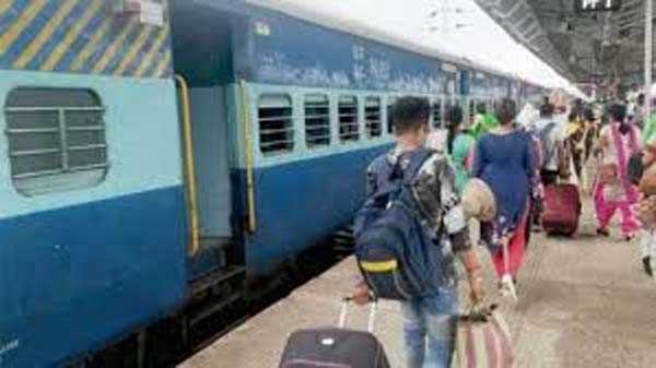 गुजरात से तीन गणपति विशेष ट्रेनों के 12 फेरे